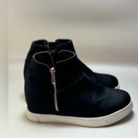 Steve Madden Jwanda Wedge Sneaker | 2 pair | Girls | Black and Tan | Size 5 - Picture 2 of 14